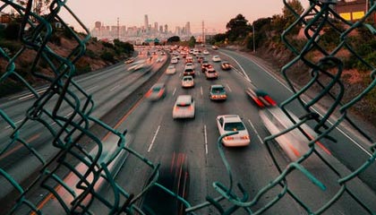 开练！马瑟林赤膊上阵训练挥汗如雨 打板大战斧劈扣赏心悦目